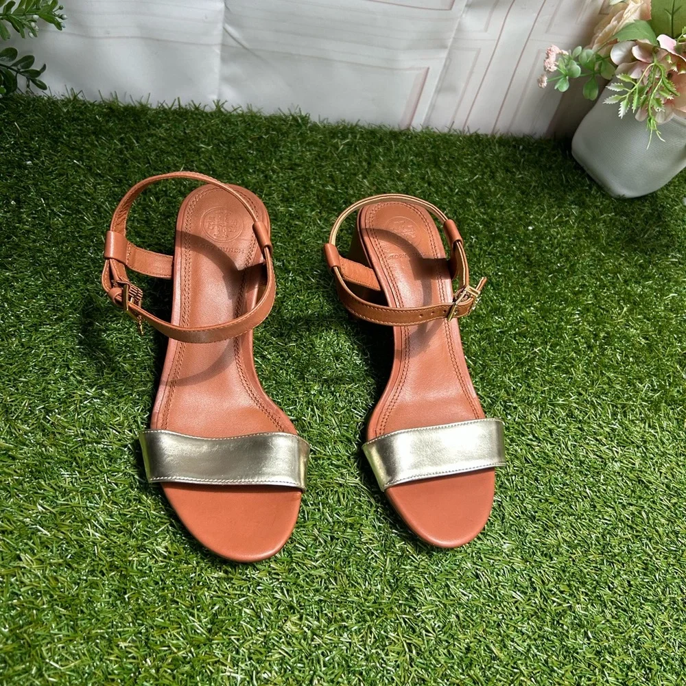 TORY BURCH Block Heel sandals women’s size 6.5